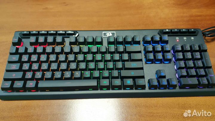 Игровая клавиатура redragon scanda pro