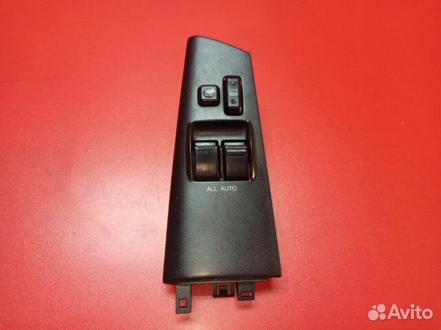 Блок управления стеклоподъемниками передний правый