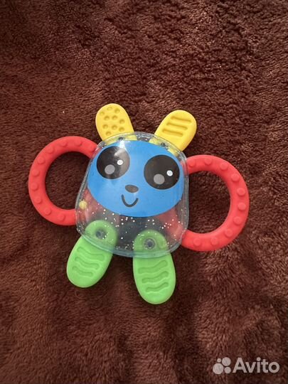 Развивающие игрушки (погремушки, грызунки)