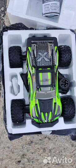 Радиоуправляемая модель новая клон Traxxas maxx