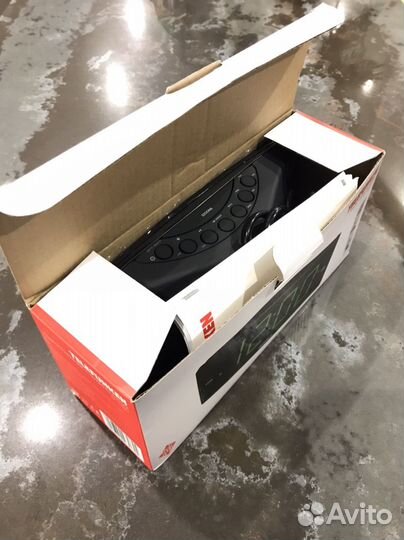 Радиоприемник с будильником Telefunken TF-1587