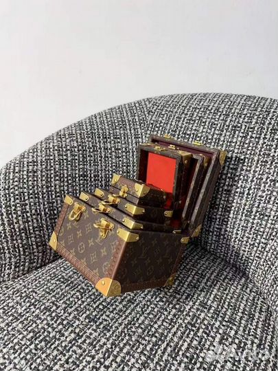 Шкатулка louis vuitton