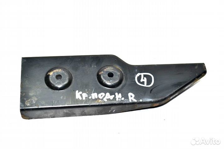 Кронштейн подножки, правый mercedes-benz Actros MP