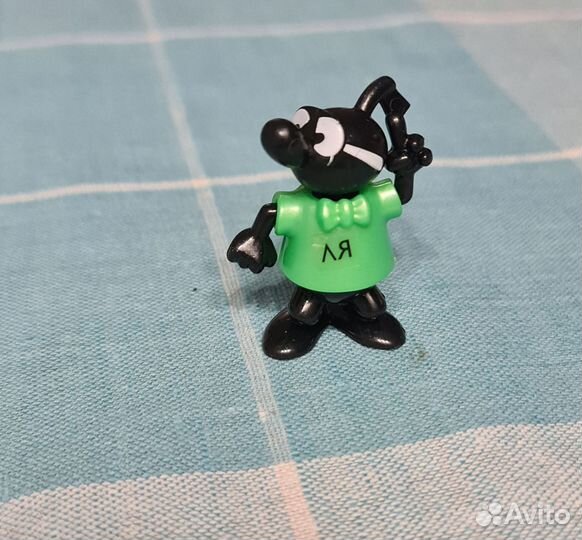 Игрушки из киндера