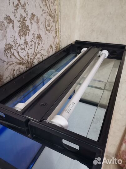 Продам аквариум Б/у