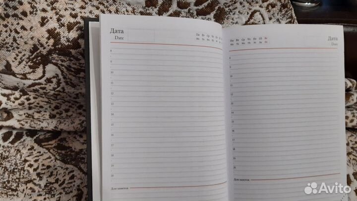 Блокнот-ежедневник недатированный новый