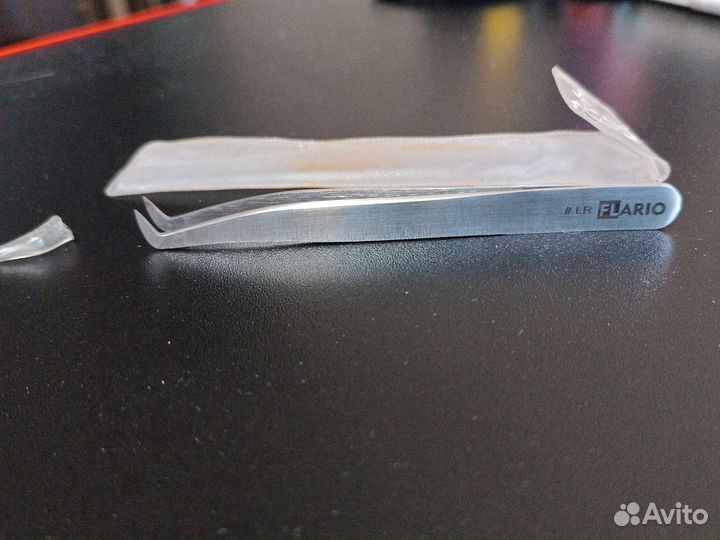 Пинцет для наращивания ресниц