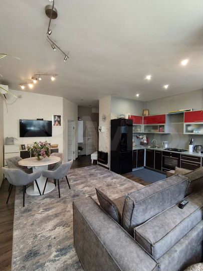 2-к. квартира, 57 м², 1/5 эт.