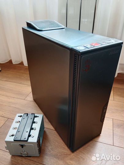 Компьютерный корпус Antec P182