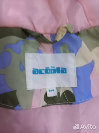 Куртка на девочку