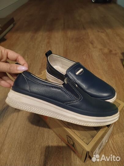 Слипоны женские