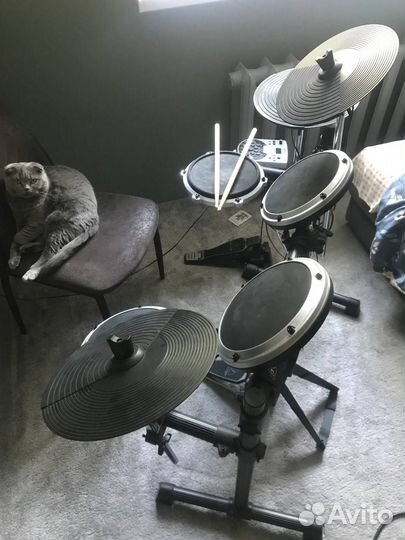 Электронные барабаны Behringer HDS110USB