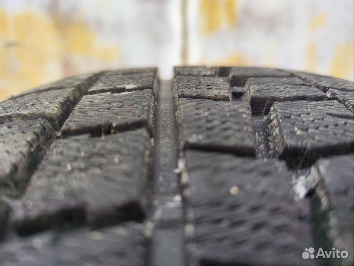 Dunlop Winter Maxx WM01 245/40 R21 96T