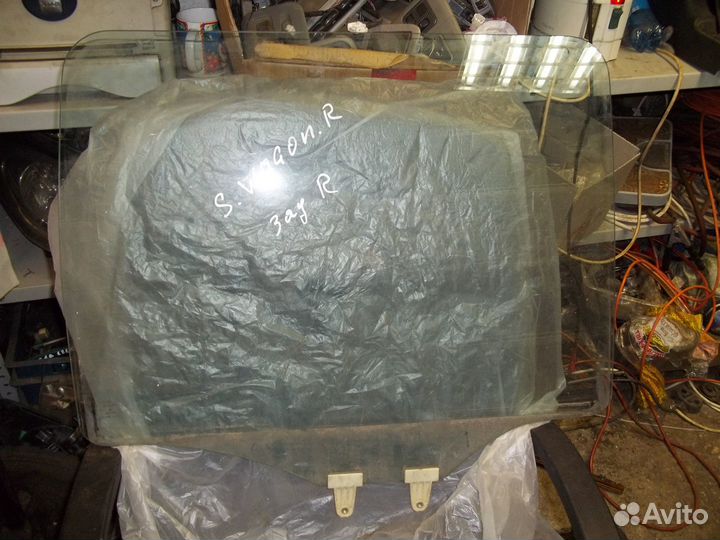 Стекло заднее правое Сузуки Вагон R+