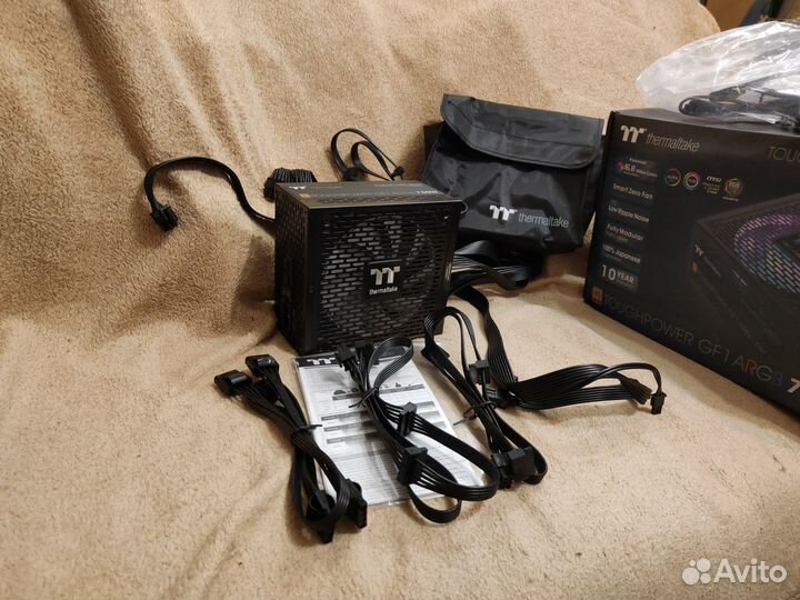 Thermaltake Toughpower GF1 argb Gold 750W