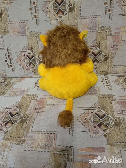 Мягкая игрушка-подушка- львенок