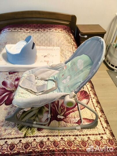 Шезлонг детский