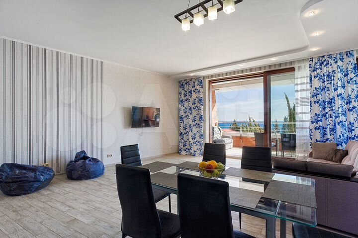 2-к. квартира, 96 м², 3/10 эт.