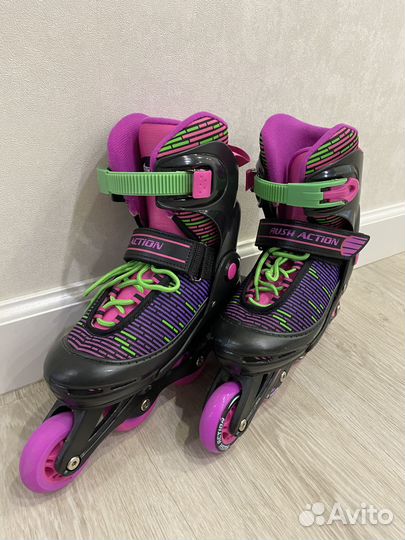 Роликовые коньки