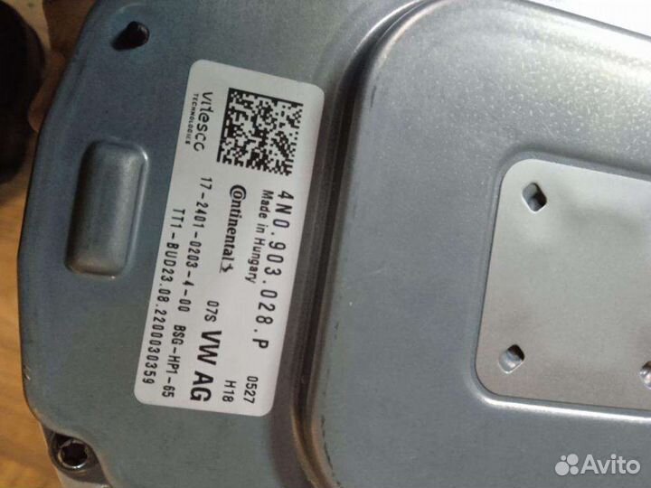 Стартер гениратора на Q8