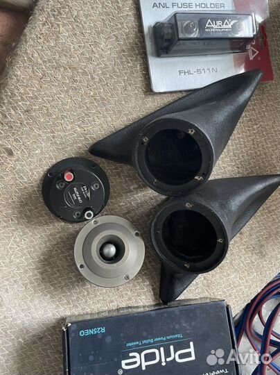 Уголки приора