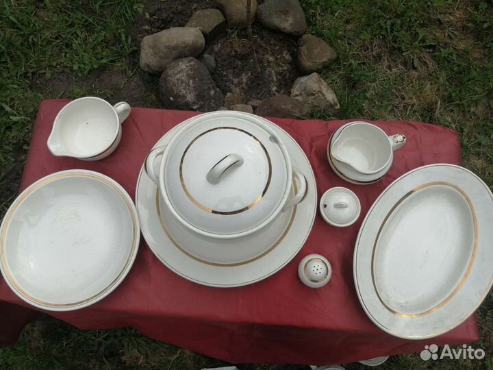 Набор столовой посуды зик