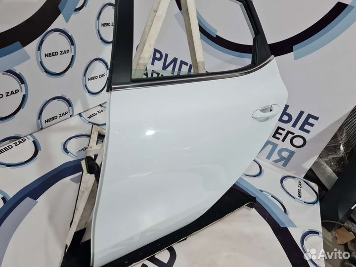 Дверь задняя левая Kia Ceed 2 JD