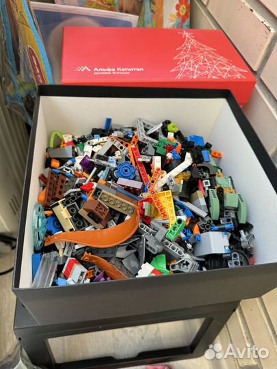 Lego коробка