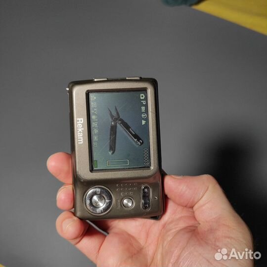 Компактный фотоаппарат rekam