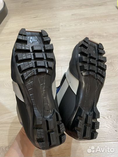 Лыжные ботинки 35 размер