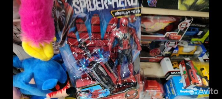 Игрушка перчатка человека паука