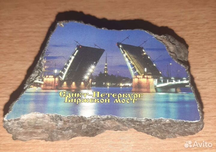 Гранитный камень