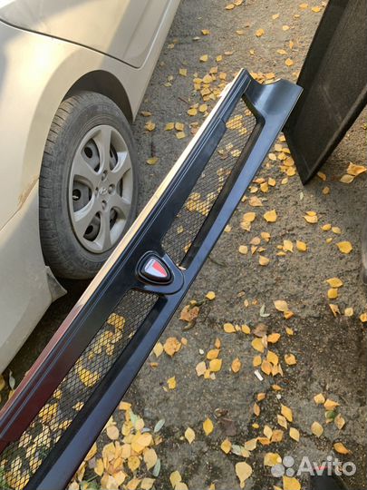 Решетка верхняя ваз 2113-2115