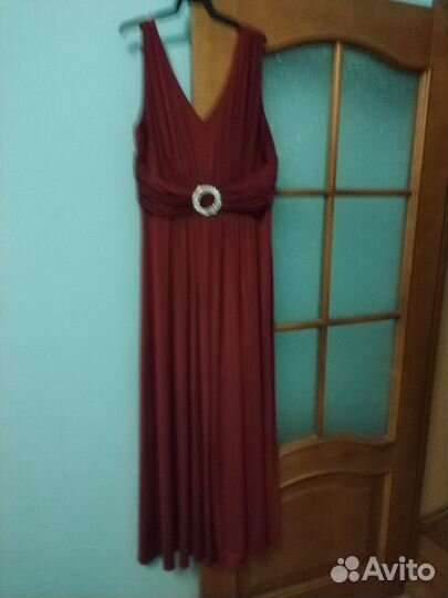 Вечернее платье