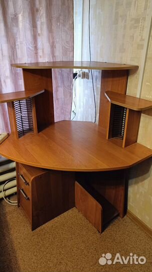 Компьютерный стол бу