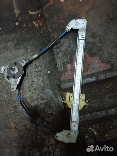 Стеклоподъёмник задней правой двери Citroen Xsara