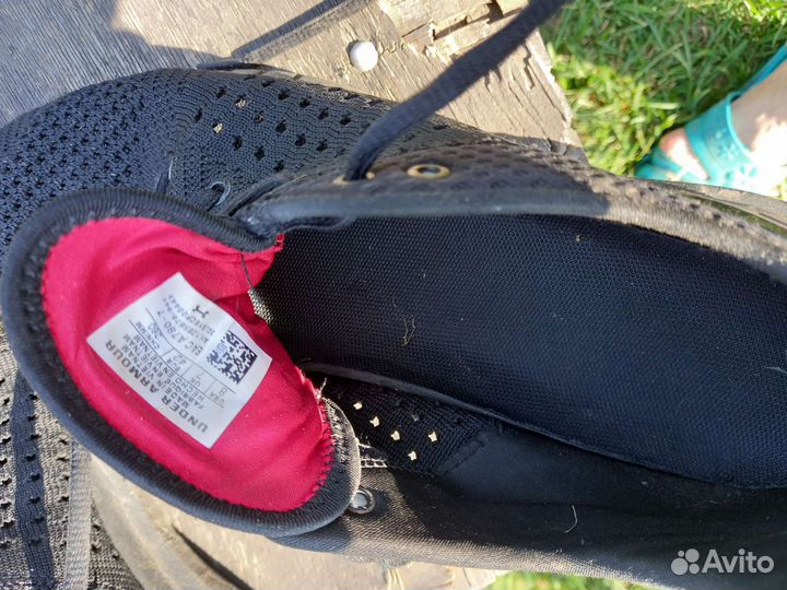 Кроссовки мужские 41 размер бу
