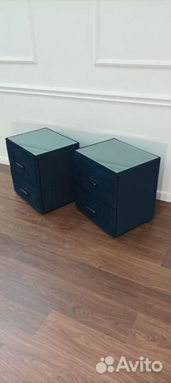 Тумба прикроватная