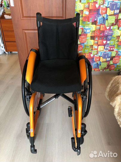 Коляска инвалидная