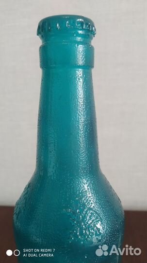 Бутылка и граненый стакан из сахарного стекла