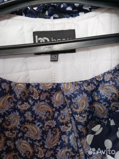 Легкая белая куртка 6о размер, красная осень 62-64