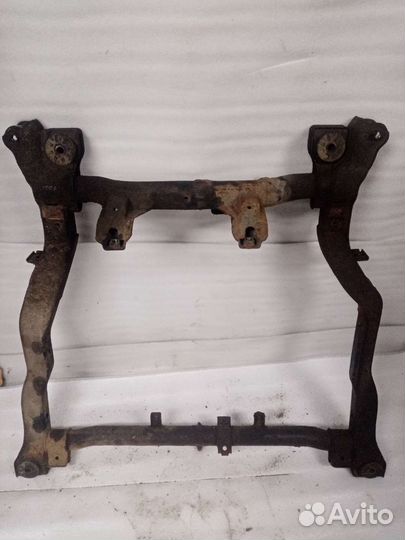 Подрамник hyundai accent