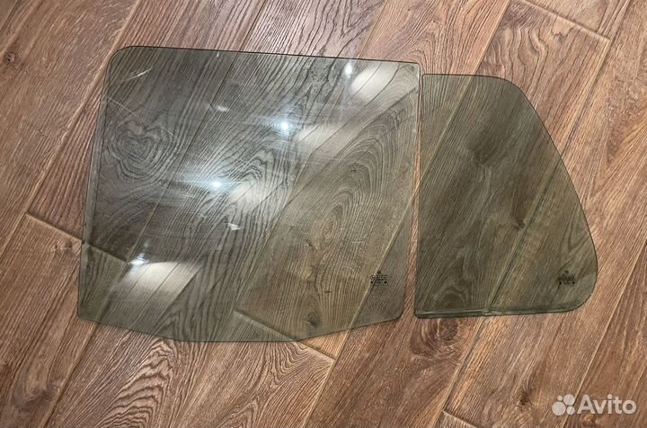 Стекло двери на volkswagen golf