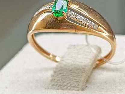 Золотое кольцо 585 с изумрудом и бриллиантами (17р