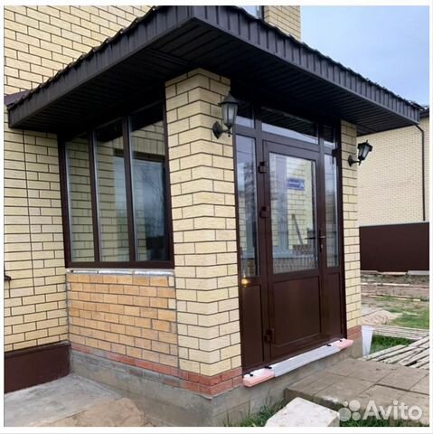 Входные группы алюминиевые тамбуры