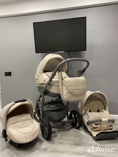 Коляска 3 в 1