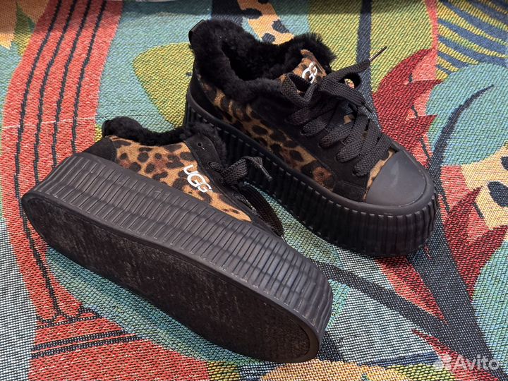 Кроссовки зимние UGG