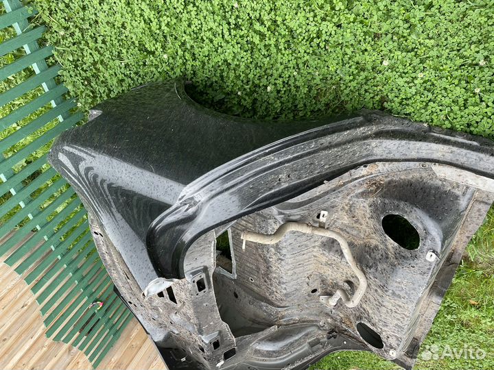 Задняя часть jaguar XF