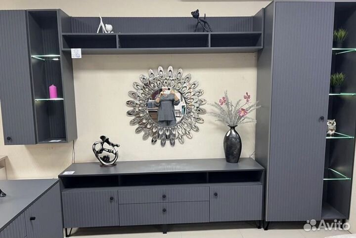 Тумба под тв новая