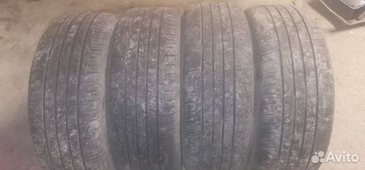Goodyear EfficientGrip 225/55 R19